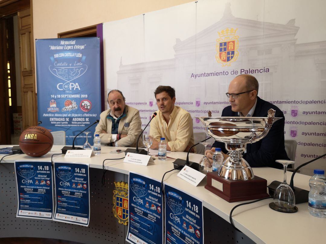 Presentación de la Copa de Castilla y León de Baloncesto que se celebra en Palencia