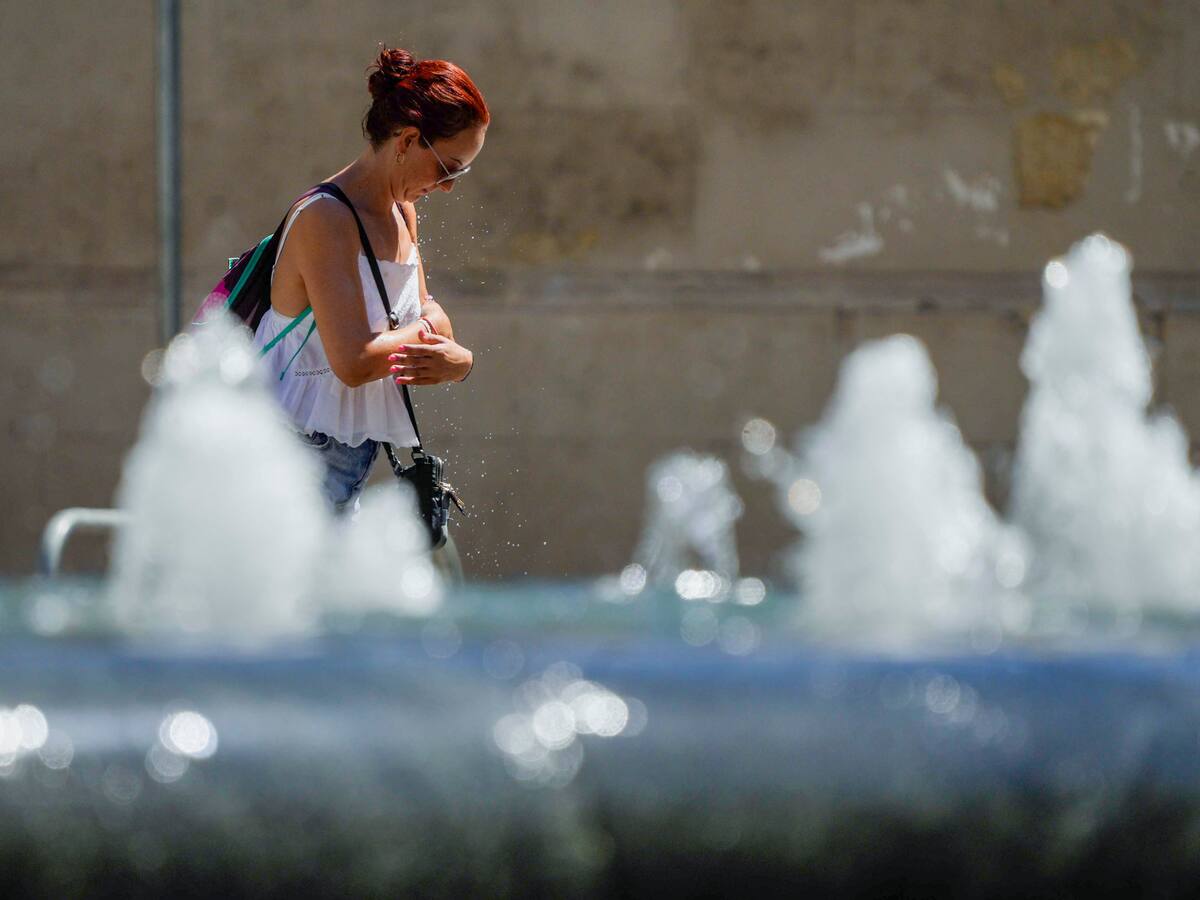 Llega el fin de la ola de calor, pero las temperaturas seguirán por encima de la media: así será el tiempo este domingo