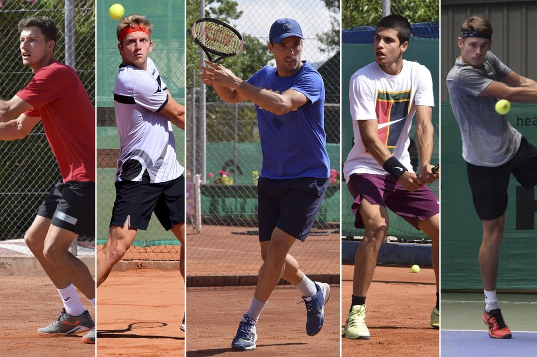 De izquierda a derecha los tenistas Pablo Carreño, Alejandro Dadidovich, Roberto Bautista, Carlos Alcaraz y Álex de Miñaur