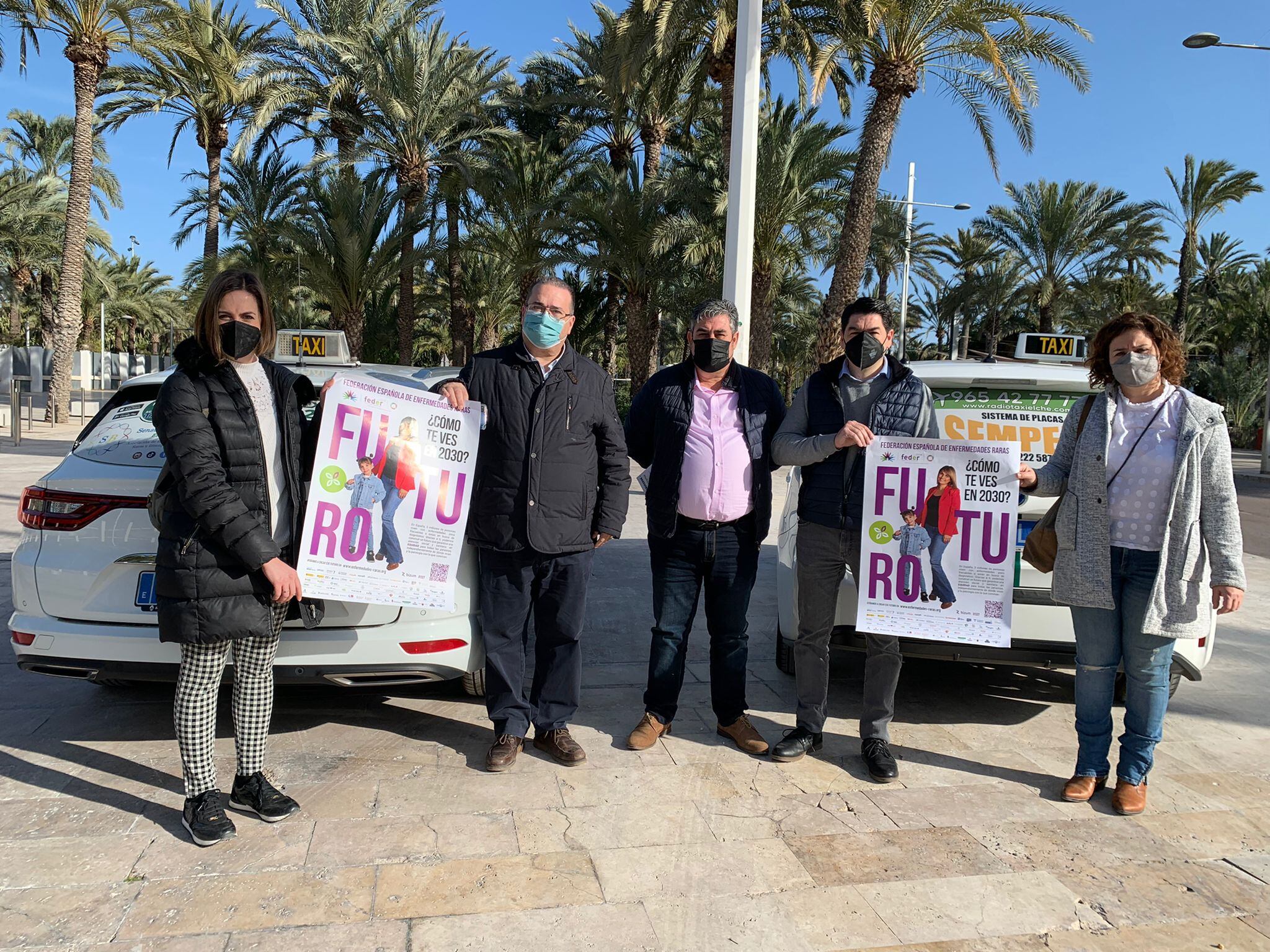 Las asociaciones del taxi apoyan a Sense Barreres