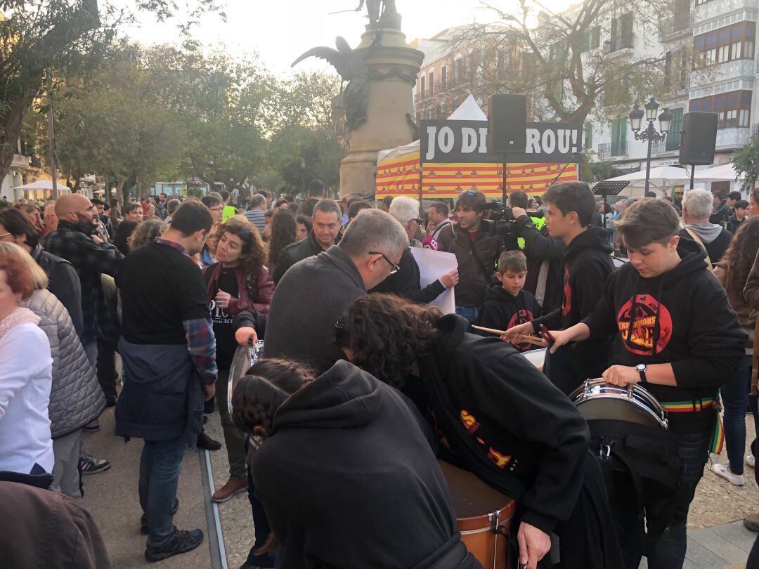 Imagen de archivo de una concentración de PROU