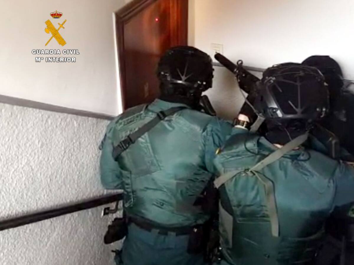 Detenidos tres albaneses como presuntos autores de 13 robos en Cantabria