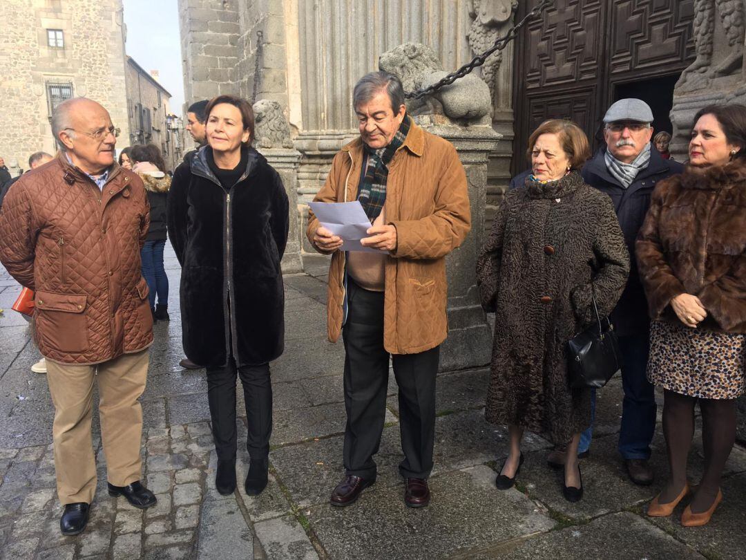 Álvarez-Cascos durante un acto de FORO con Carmen Moriyón. 