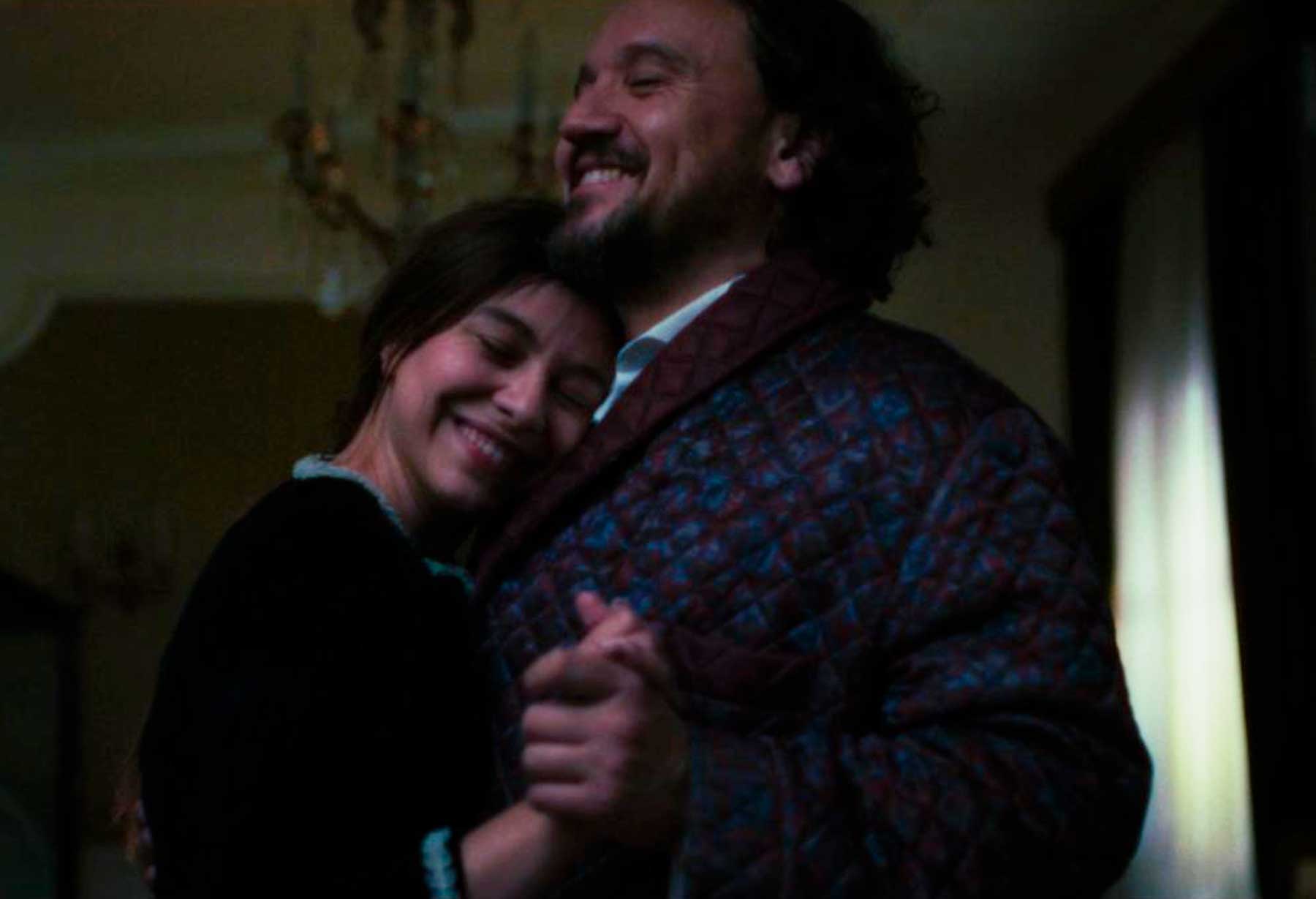 Guiomar Tortosa y Marcos Cantó, en un fotograma del corto que se proyectará por primera vez este jueves 25