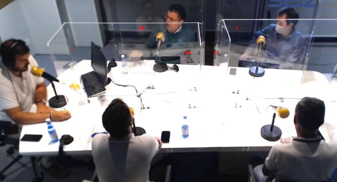 Tertulia de Radio Castellón del martes 13 de octubre. 