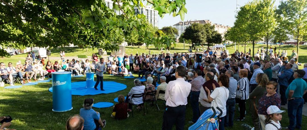 Xulio Ferreiro en un acto de campaña