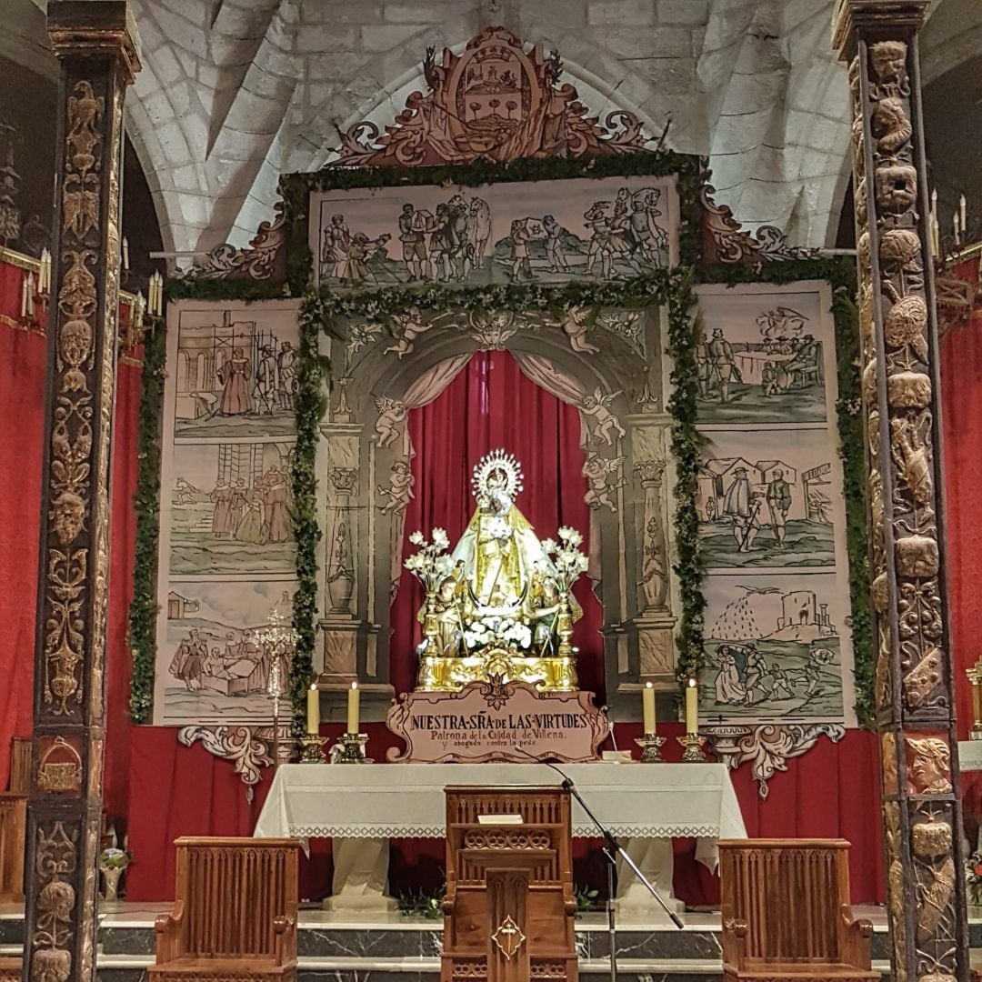 La Morenica, en la iglesia de Santiago