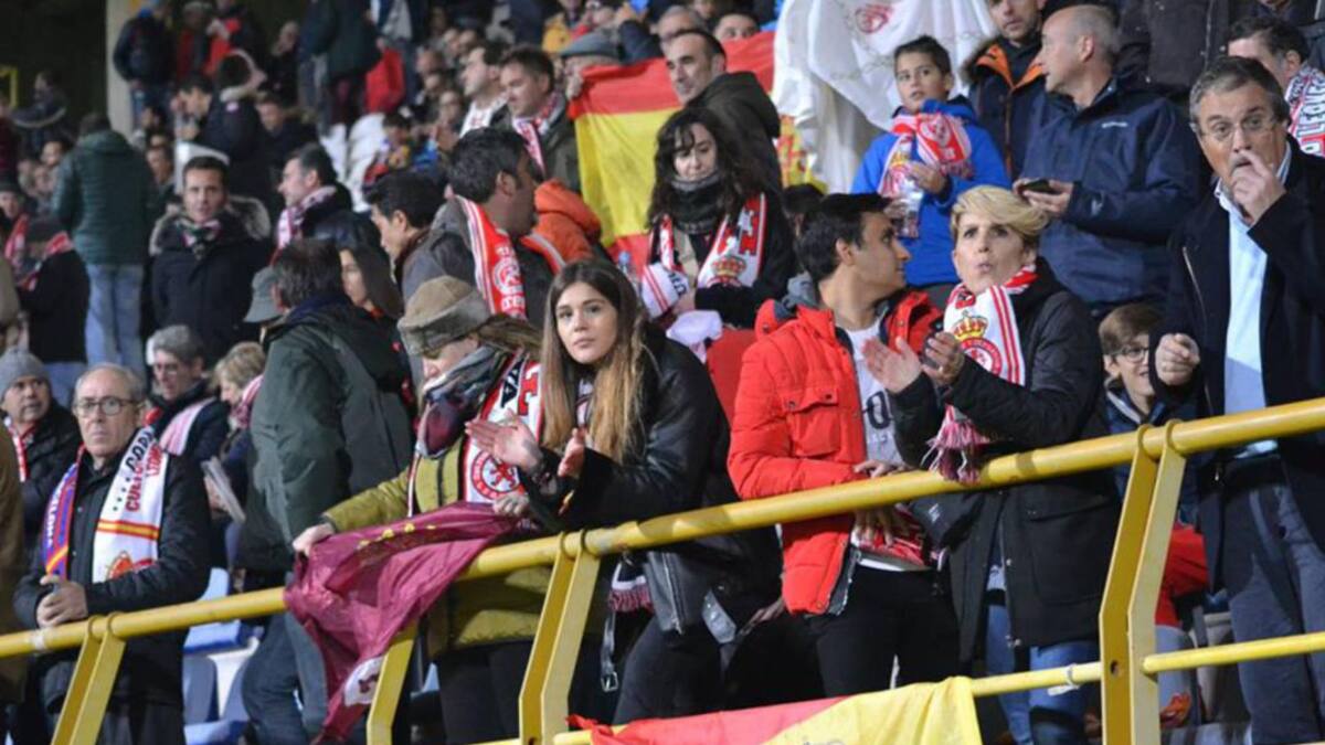 La Cultural invita a sus socios al Camp Nou