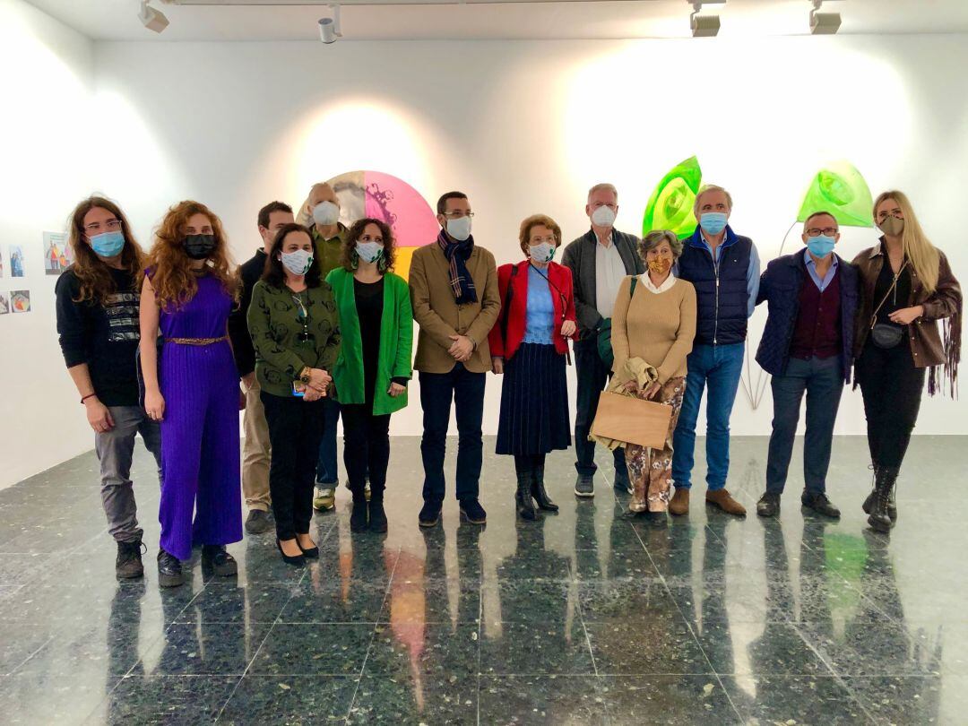 Participantes en la exposición &quot;Aquí pintamos todos&quot; de Asansull