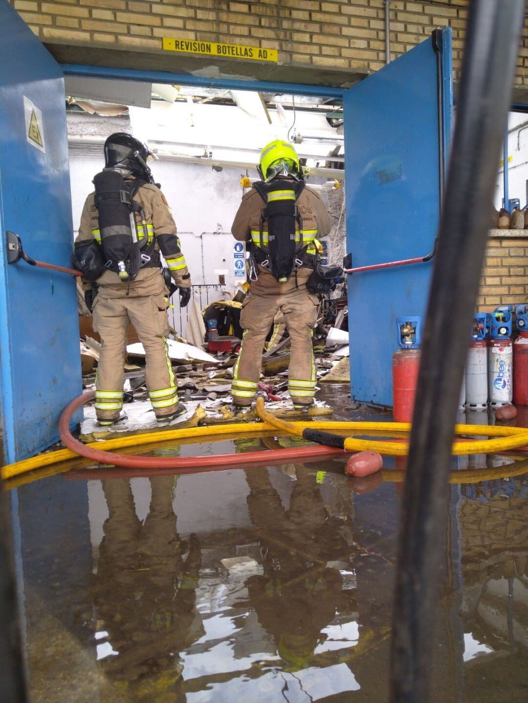 Un trabajador herido por la explosión de una botella de acetileno en Air Liquid