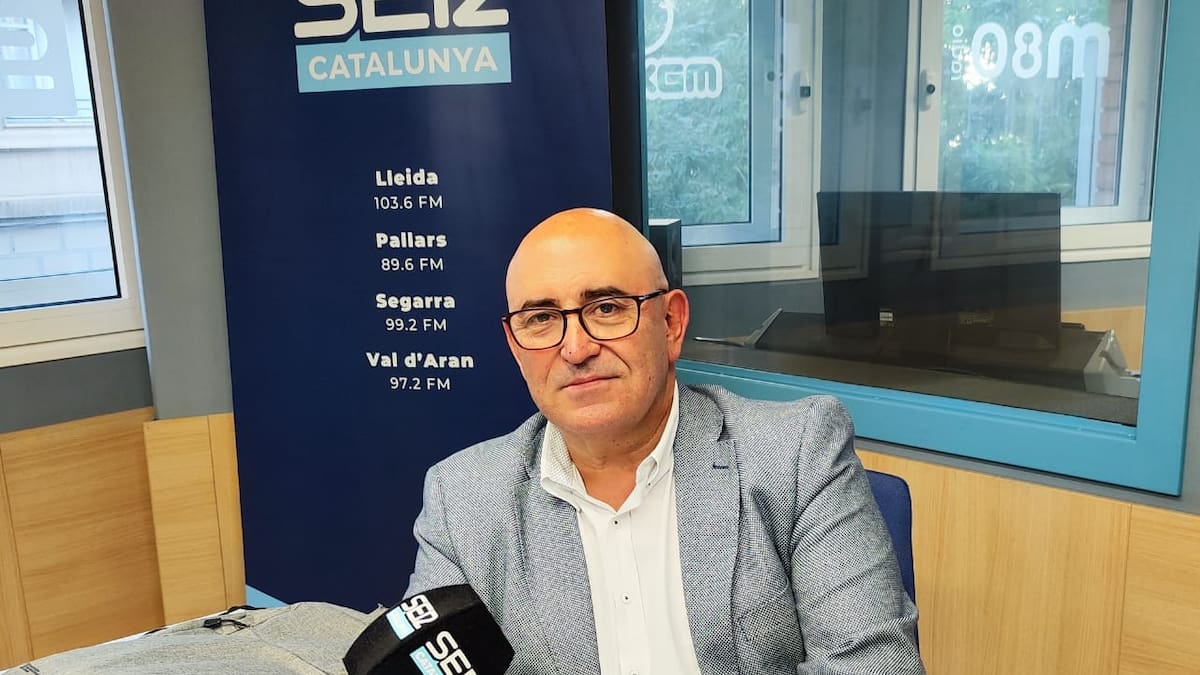 "Demanem regular les terrasses de bars i restaurants de Zona Alta"