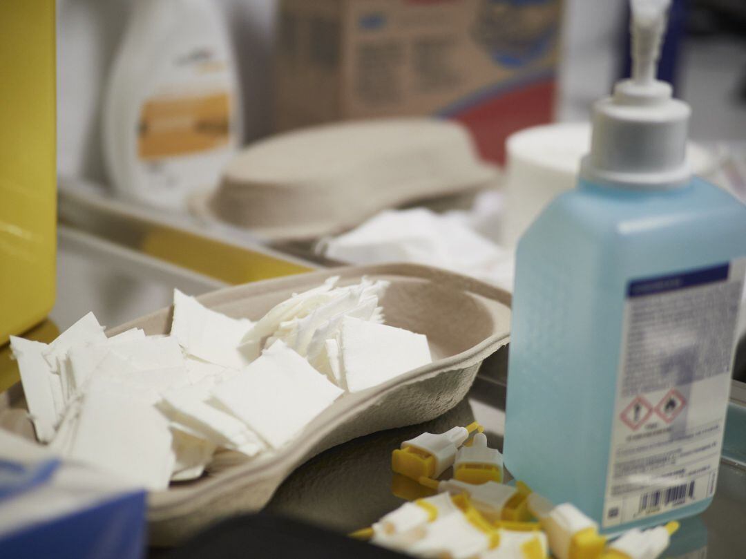 Gel hidroalcohólico en el Antiguo colegio de Maristas