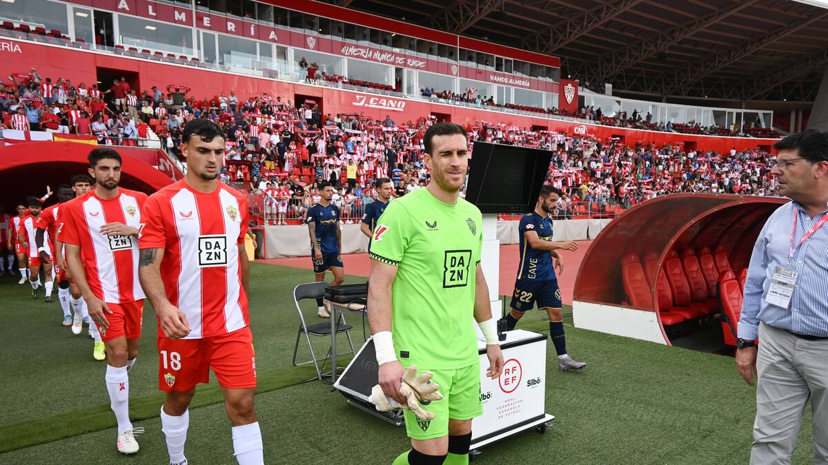 Fernando mete miedo al Oviedo: “Tenemos a Luis Suárez y un equipo de Primera”