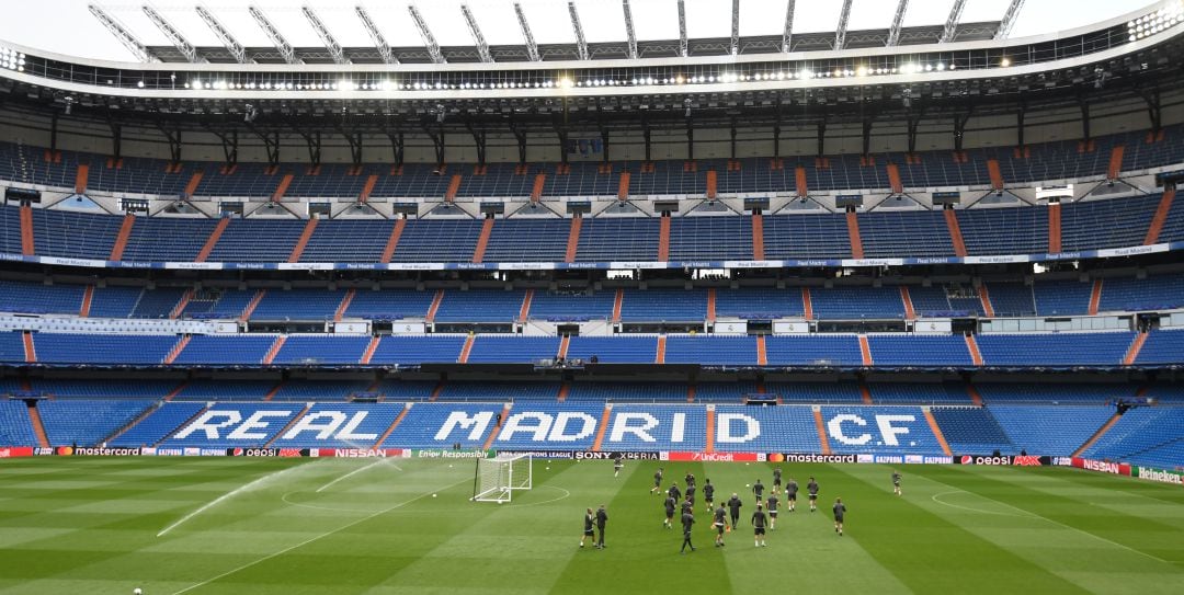 Imagen del Santiago Bernabéu en un entrenamiento oficial del Manchester City