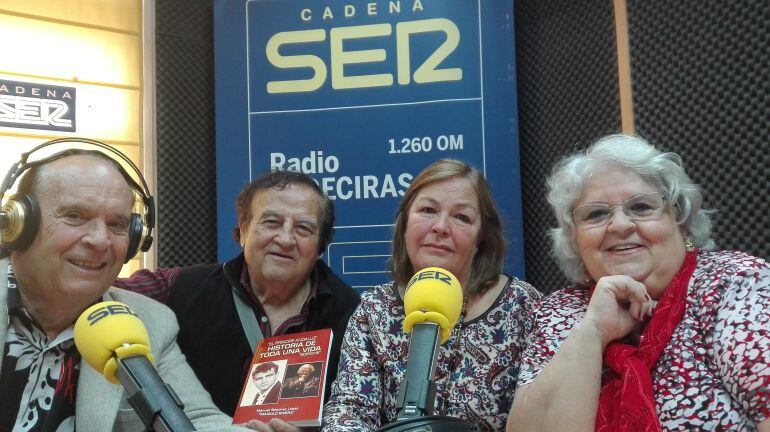 Antonio Ferrer, Manolo Rivera, Ana Rosa Meana y Nieves Buscató para hablar de "El Príncipe Andaluz, historia de toda una vida".