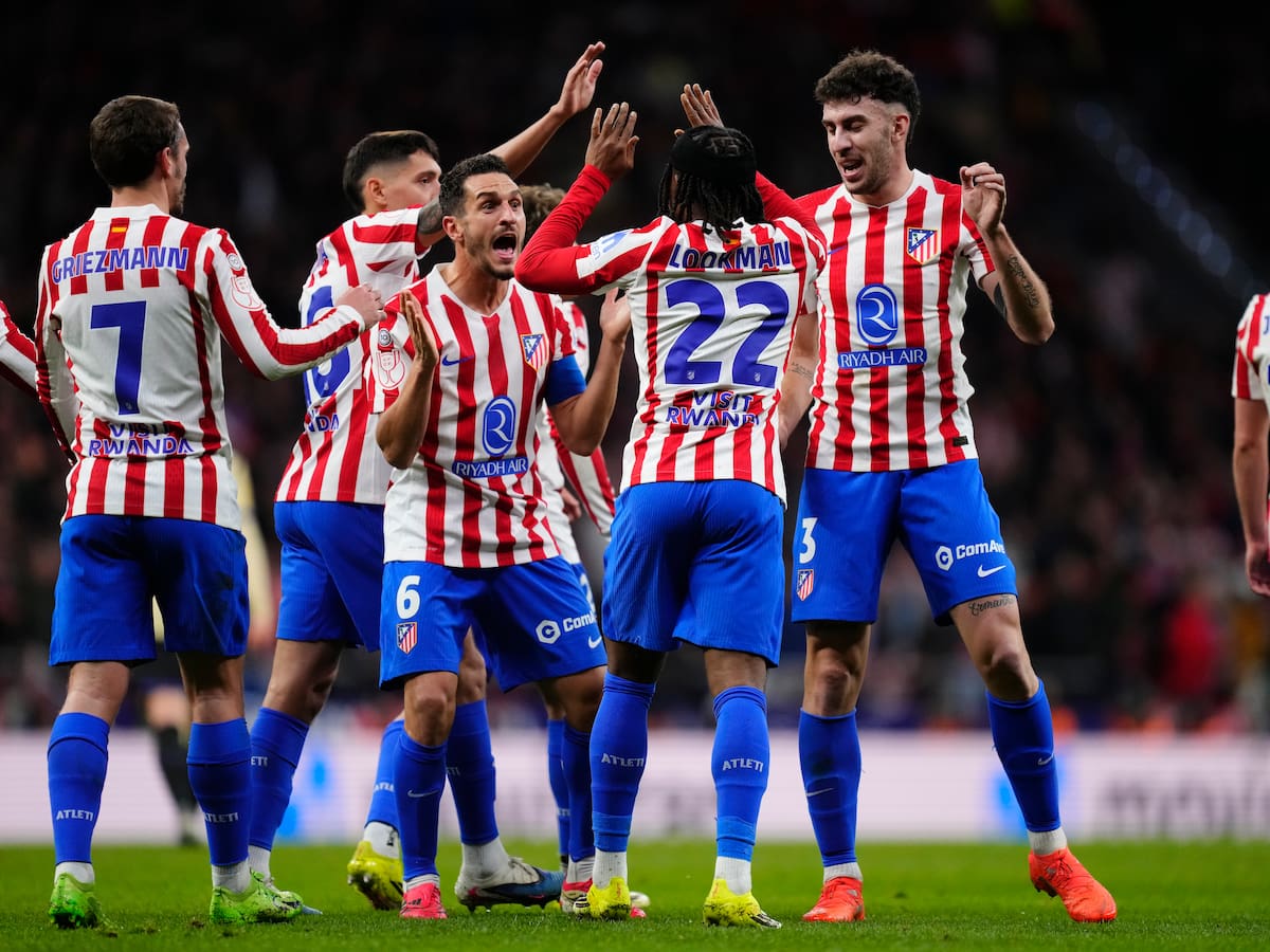 Culés y atléticos se frotan los ojos: así ha sido "una primera parte de ensueño" en el Metropolitano