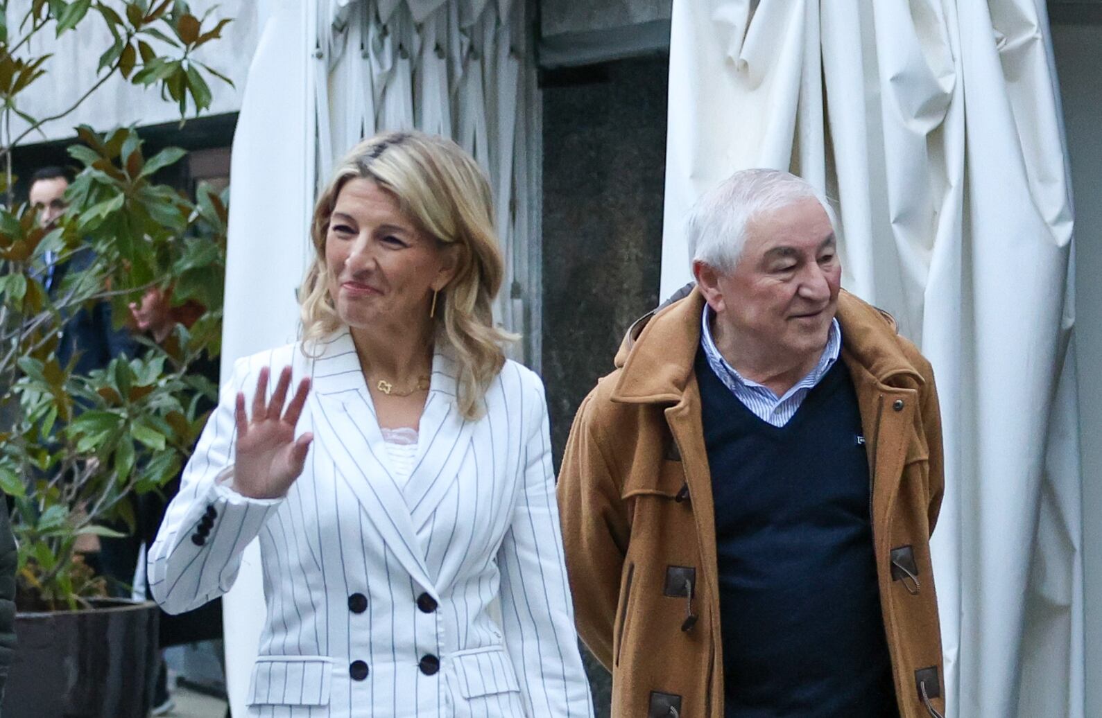 La vicepresidenta Yolanda Díaz, junto a su padre, Suso Díaz, en una imagen de archivo