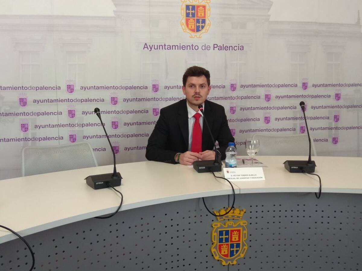 Las concejalías de Educación y Juventud organizan el primer Taller de Debate y Oratoria