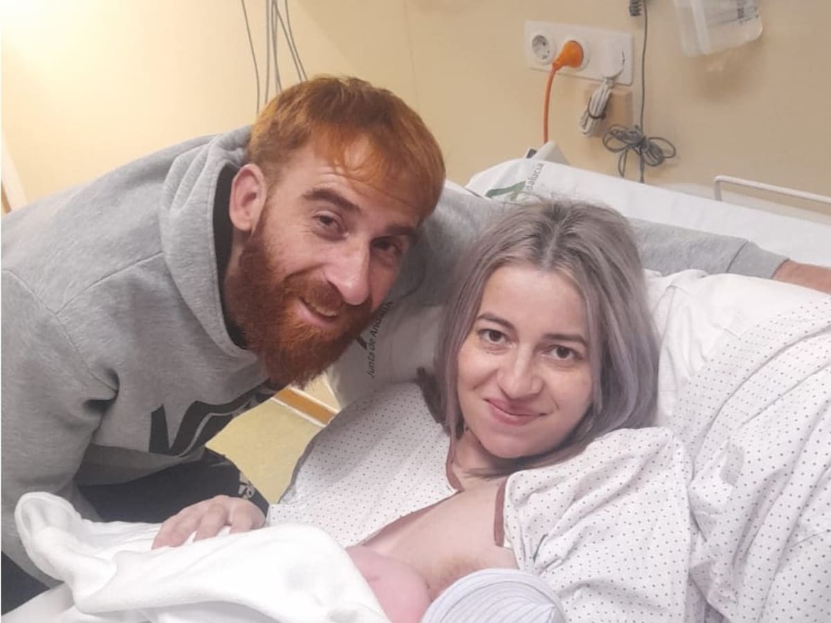 Noa, la primera sevillana de 2026: "No nos dio tiempo a llegar a paritorio"