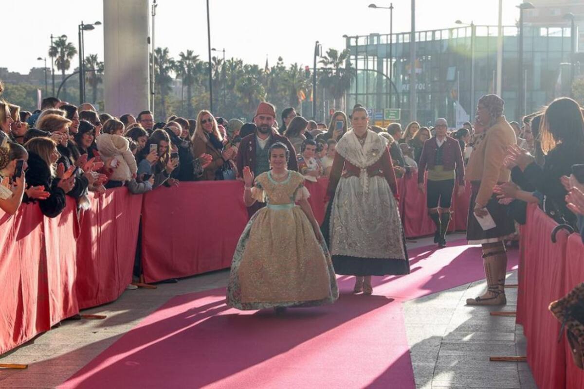 Exaltación de Carla García como fallera mayor infantil de València 2020