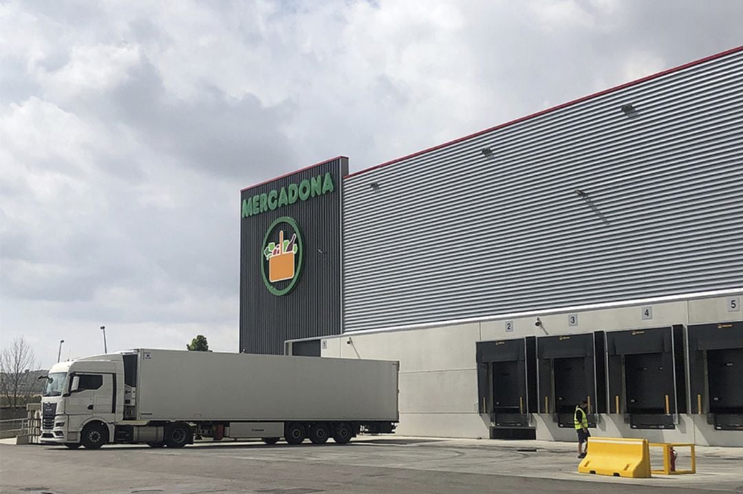 Imagen de archivo del centro logístico de Mercadona en el polígono Los Gavilanes de Getafe, muy cerca de Madrid capital y que complementa el ubicado en Ciempozuelos