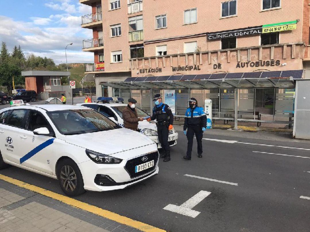 Denuncian el retraso en la realización del test del coronavirus en policías y bomberos de Segovia