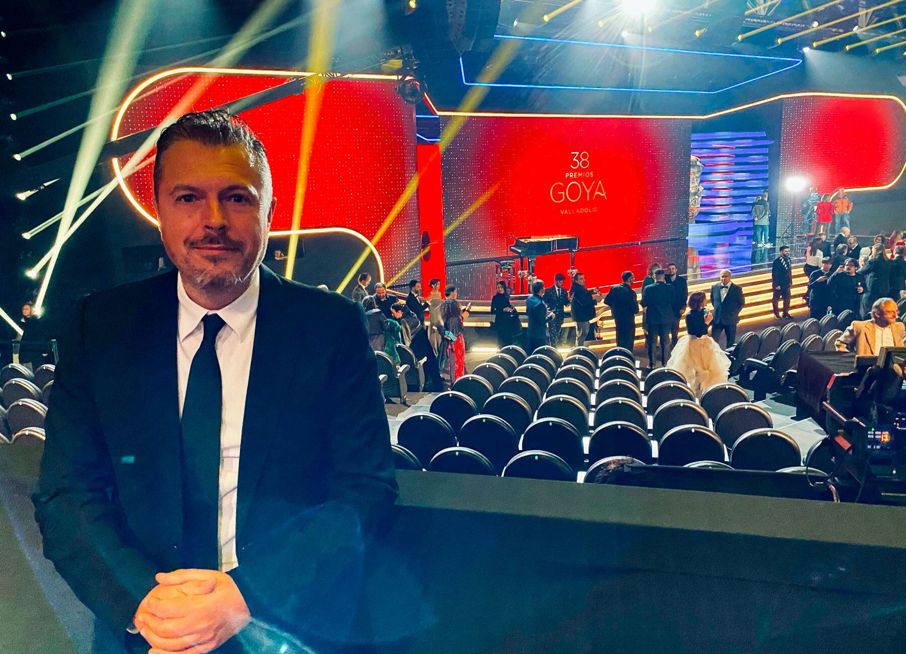 Tirso Calero, instantes antes del inicio de la Gala de los Goya en Valladolid