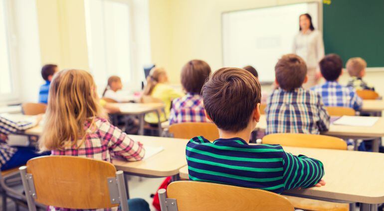 Alumnos en un aula