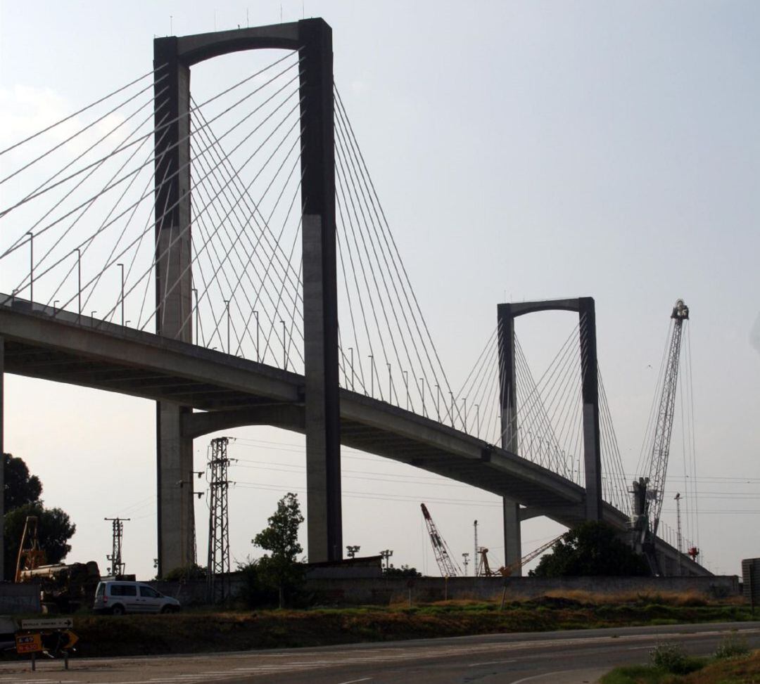 Fomento expone publicamente los proyectos de dos ramales provisionales hasta el puerto para desviar el tráfico durante las obras del Puente del Centenario.