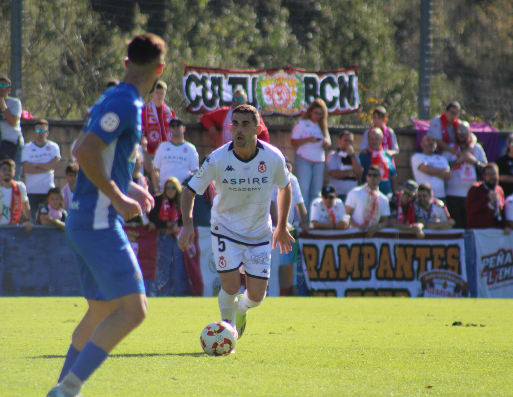 El defensa ha superado los 50 partidos de blanco.