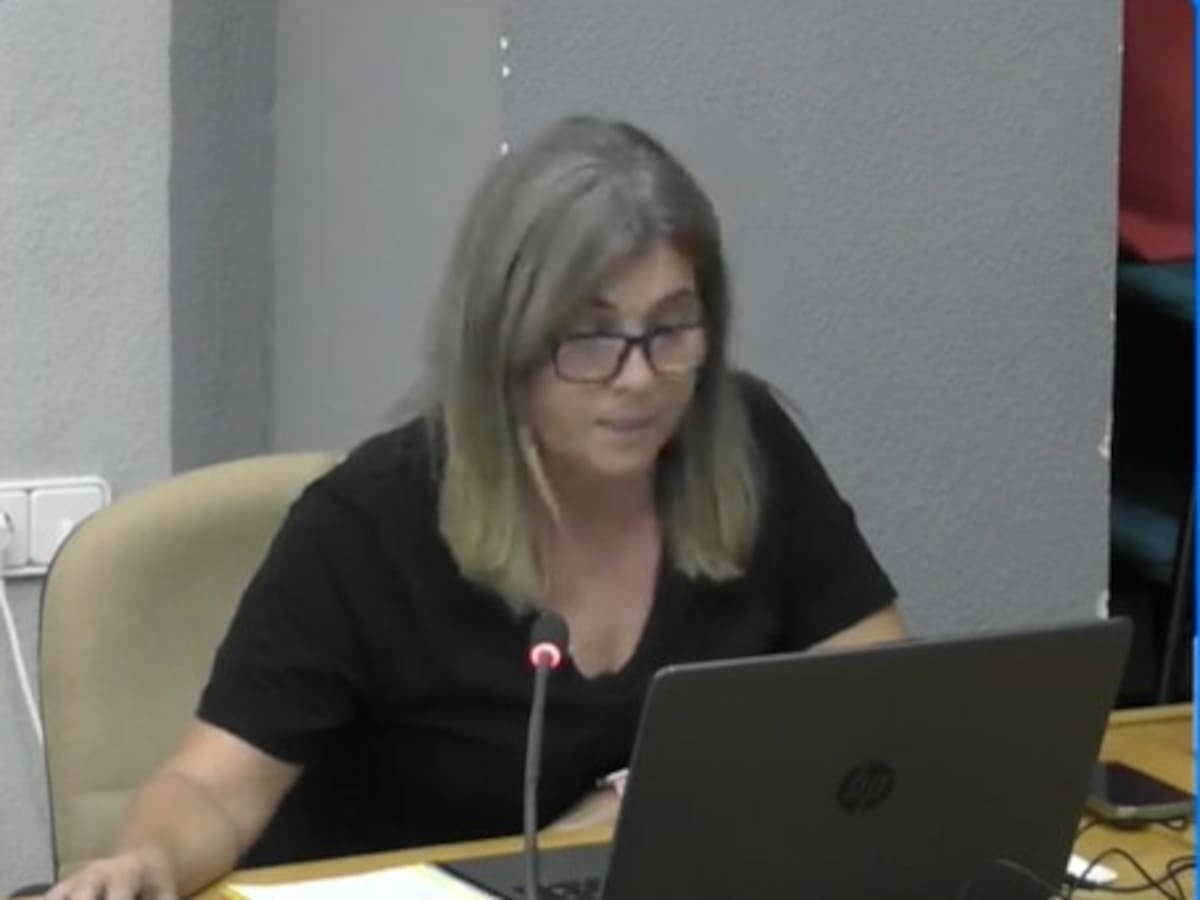 Marisa Navarro, edil de Fiestas el El Campello defiende que cumplió "con toda la normativa", tras la denuncia por encubrir 8.500 euros en gastos de Fiestas
