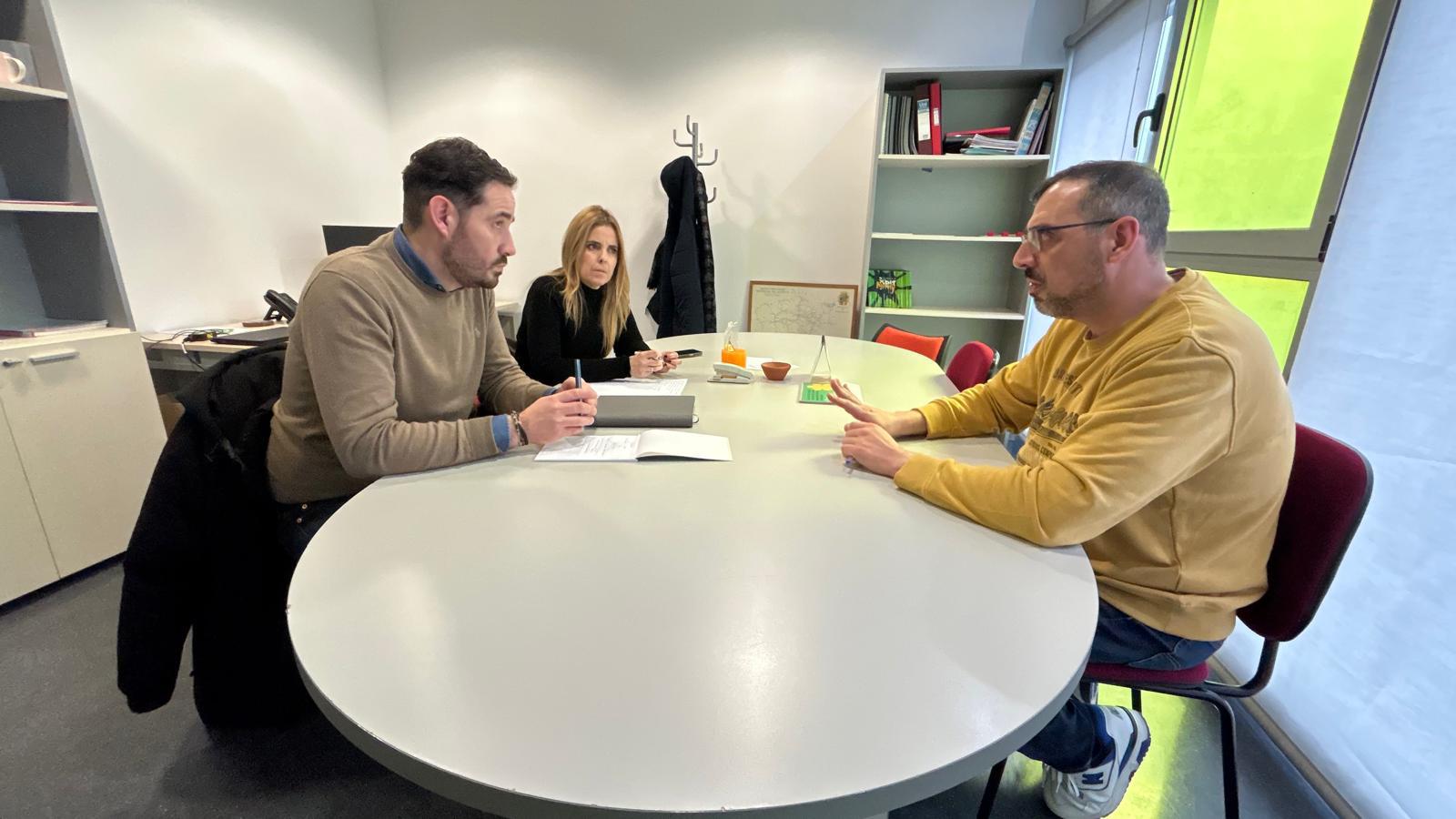 Miguel Ángel Blanco se reúne con los responsables de Carrechiquilla