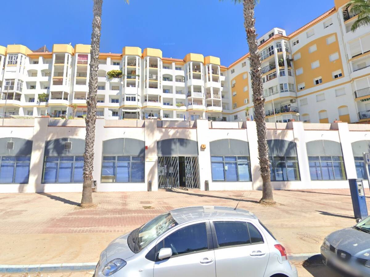 La oficina de la DGT seguirá en La Línea