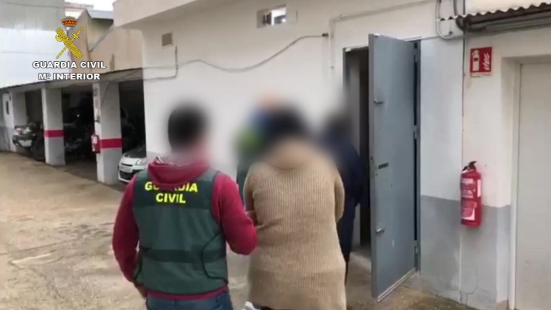 Imágenes de la detención de algunos miembros de la red