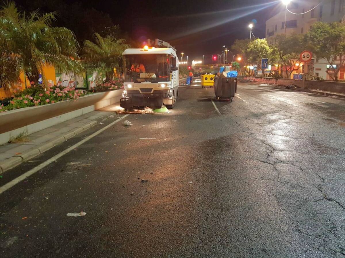 Recogidos 9.000 kilos de basura en el Carnaval de Día de Vegueta