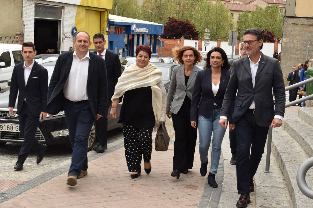 La ministra de Política Territorial Meritxell Batet apoyando las candidaturas del PSOE en Segovia