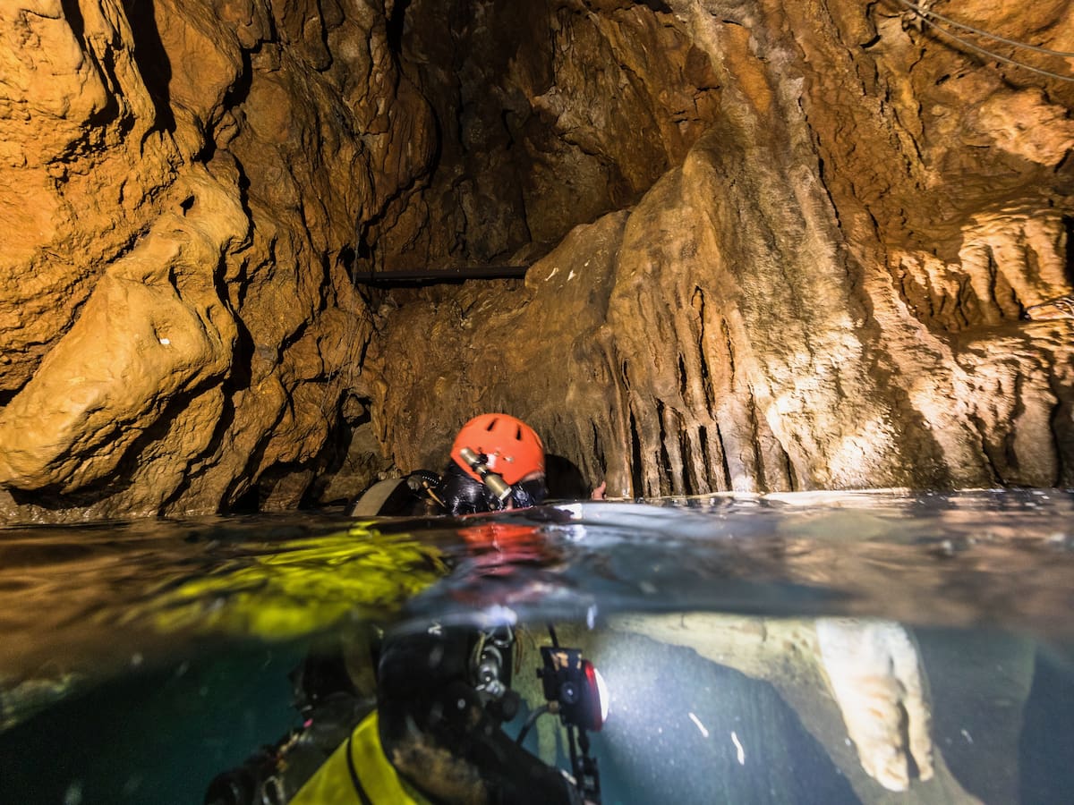 Identificada una cueva ritual en Alcudia en la que marineros romanos ofrecían vino a los dioses para pedir "protección" antes de cruzar el Mediterráneo