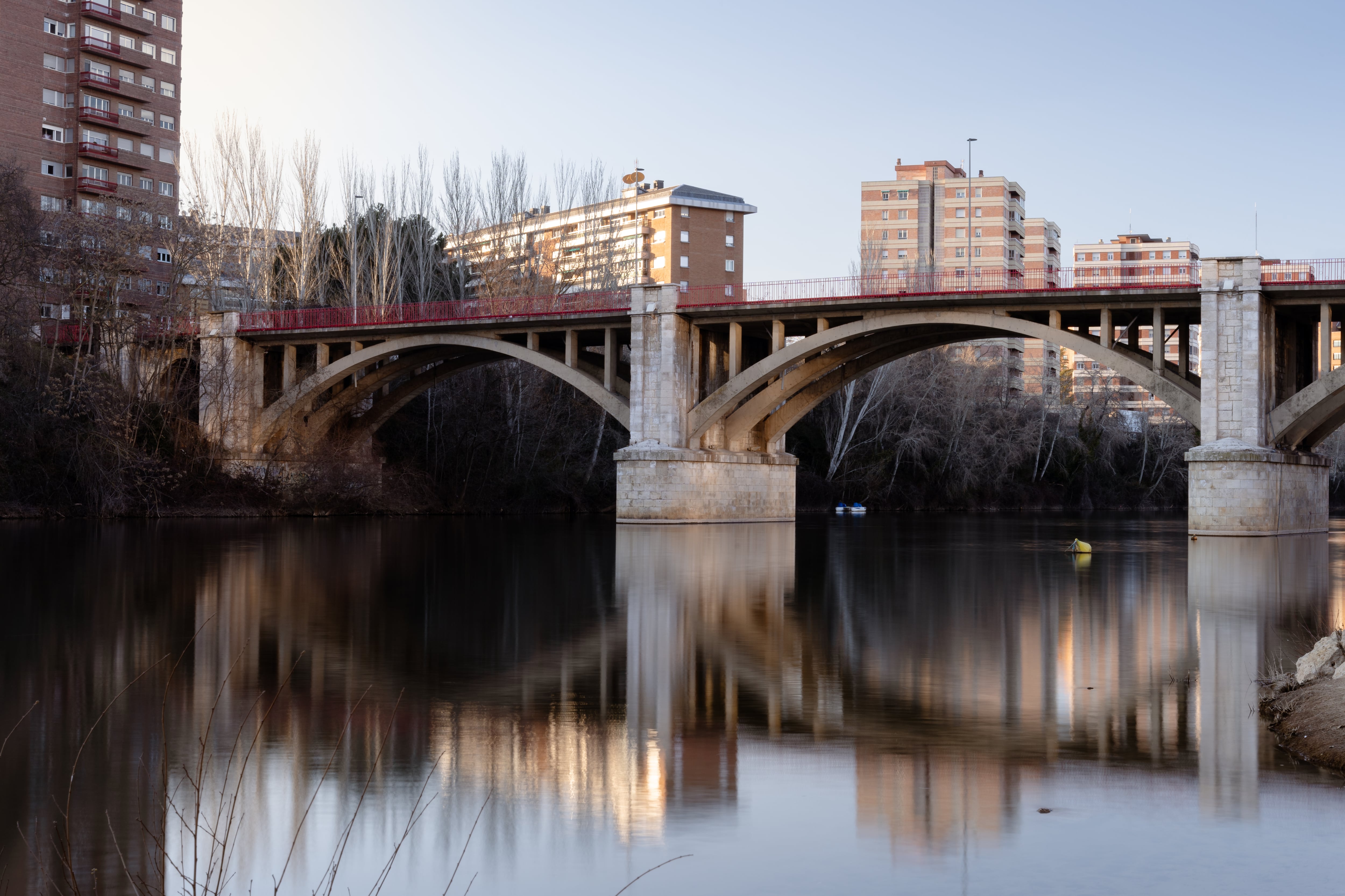 Puente de Poniente