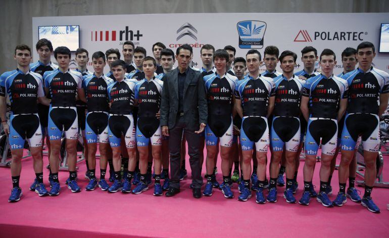 Alberto Contador durante la presentación de los equipos ciclistas junior y sub23 de su Fundación.