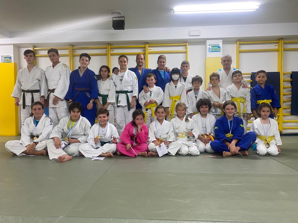 Fin del Curso  de Judo en el Club Marbel de Ourense