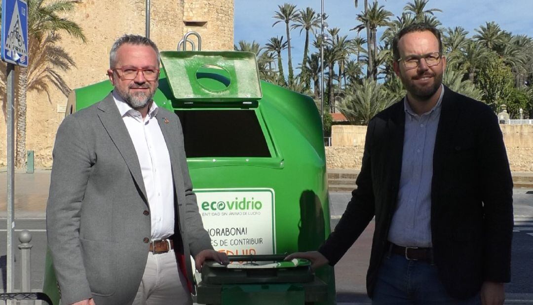 Roberto Fuentes y Héctor Díez presentando la nueva campaña de Eco-Vidrio