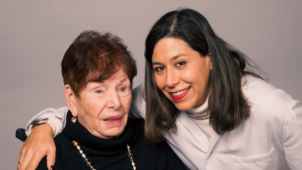 Un calendario solidario para dar visibilidad al alzhéimer y a las familias que conviven con la enfermedad