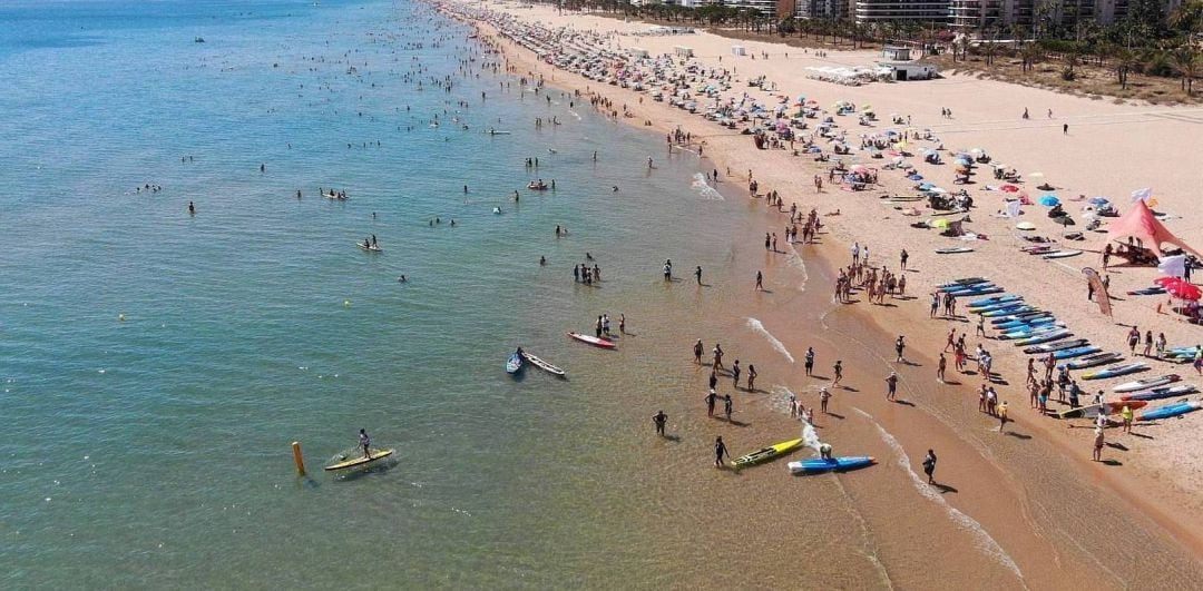 Playa de Gandia desde el dron de la Policía Local 