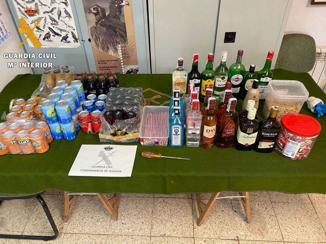 La Guardia Civil detiene a un hombre como presunto autor del robo en un bar de Aldealengua de Santa María