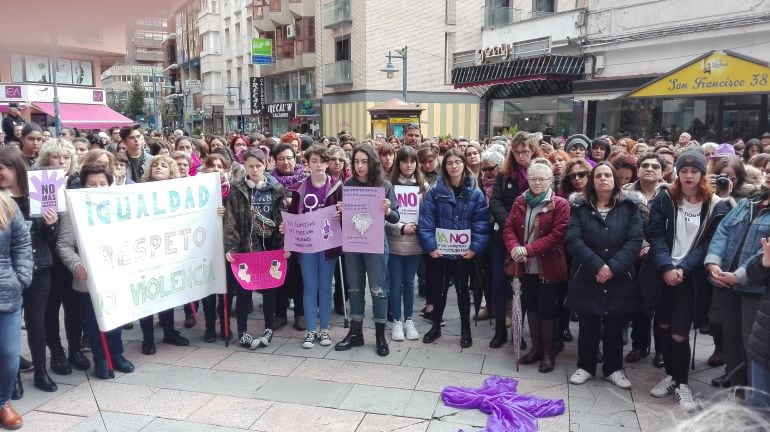 Acto convocado en la Plaza de San Francisco con motivo del &quot;Día de la Mujer&quot;