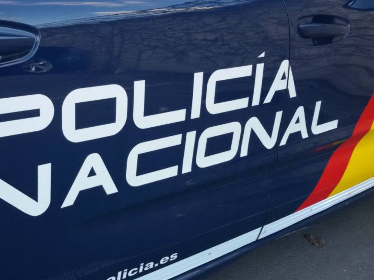 Detenidas cuatro personas por robar 70 tabletas de turrón