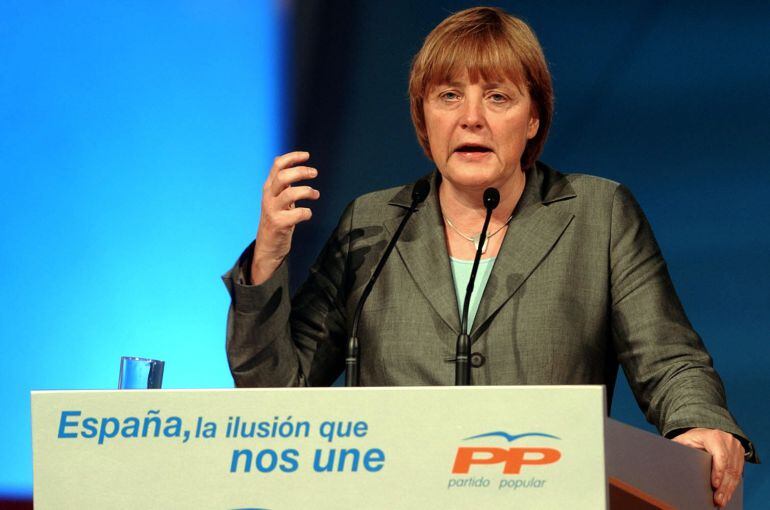 La hoy canciller de Alemania, Angela Merkel, durante un Congreso del Partido Popular en el año 2004, todavía como candidata de CDU.