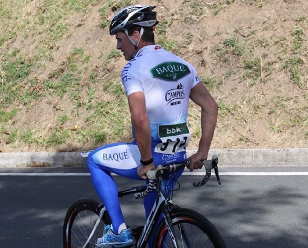 Rubén Gorospe homenajeará a los sanitarios subiendo de espaldas el Tourmalet