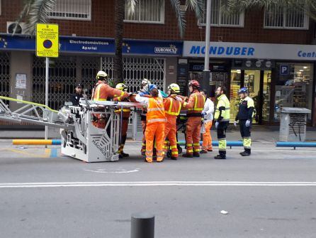 Una vez rescatado el hombre ha sido trasladado al hospital
