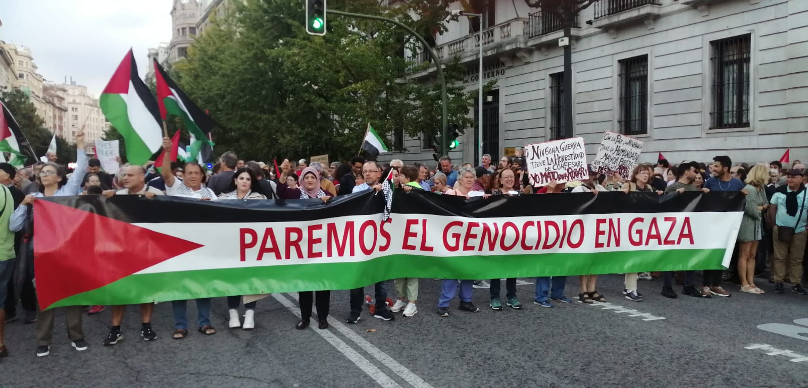 Manifestación a favor de Palestina por las calles de Santander